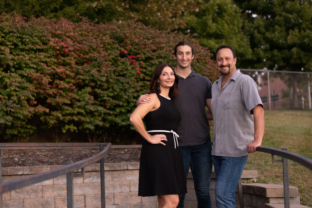 senior family photos before graduation Kansas senior family session